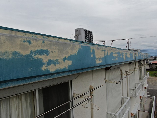 中央市　アパート　屋根外壁塗装工事